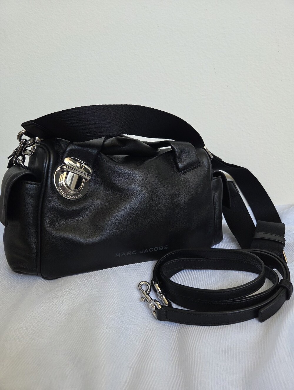 Marc Jacobs Black Leather Pushlock Satchel